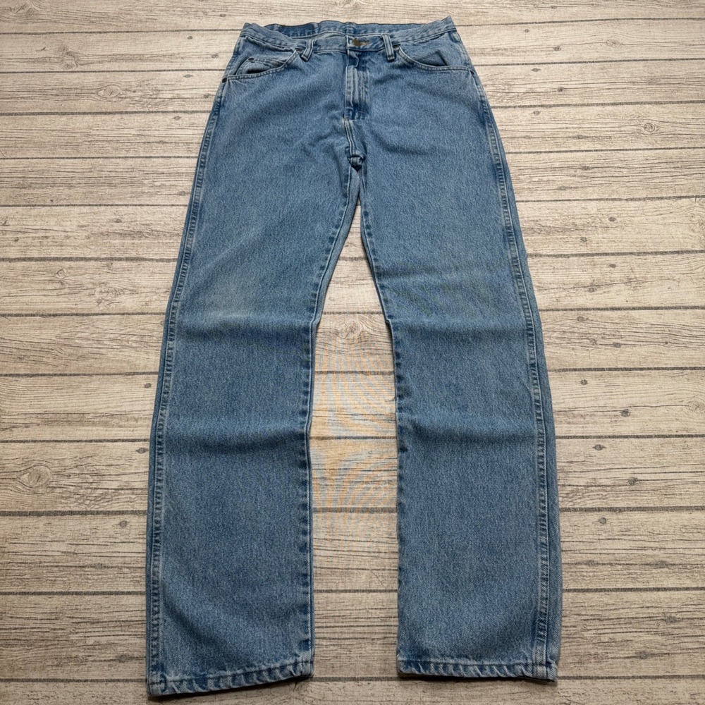 Y2K Wrangler Jeans Men's 32x34 Blue Denim Straight Leg Relaxed Fit Medium Wash